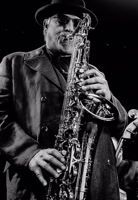 DL B&W hat leon jimenez1.jpg